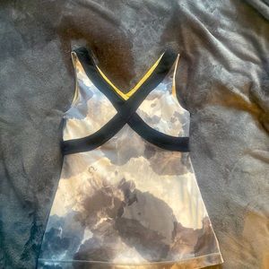 Lulu tank. Size 8.